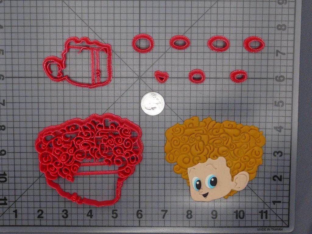 Hotel Transylvania - Dracula Head 266-F545 Cookie Cutter Set