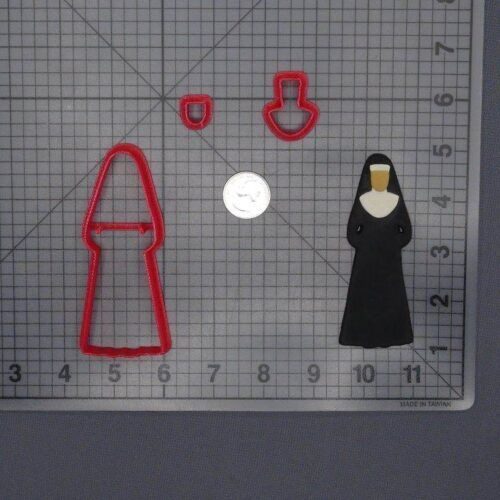 Nun 266-F341 Cookie Cutter Set