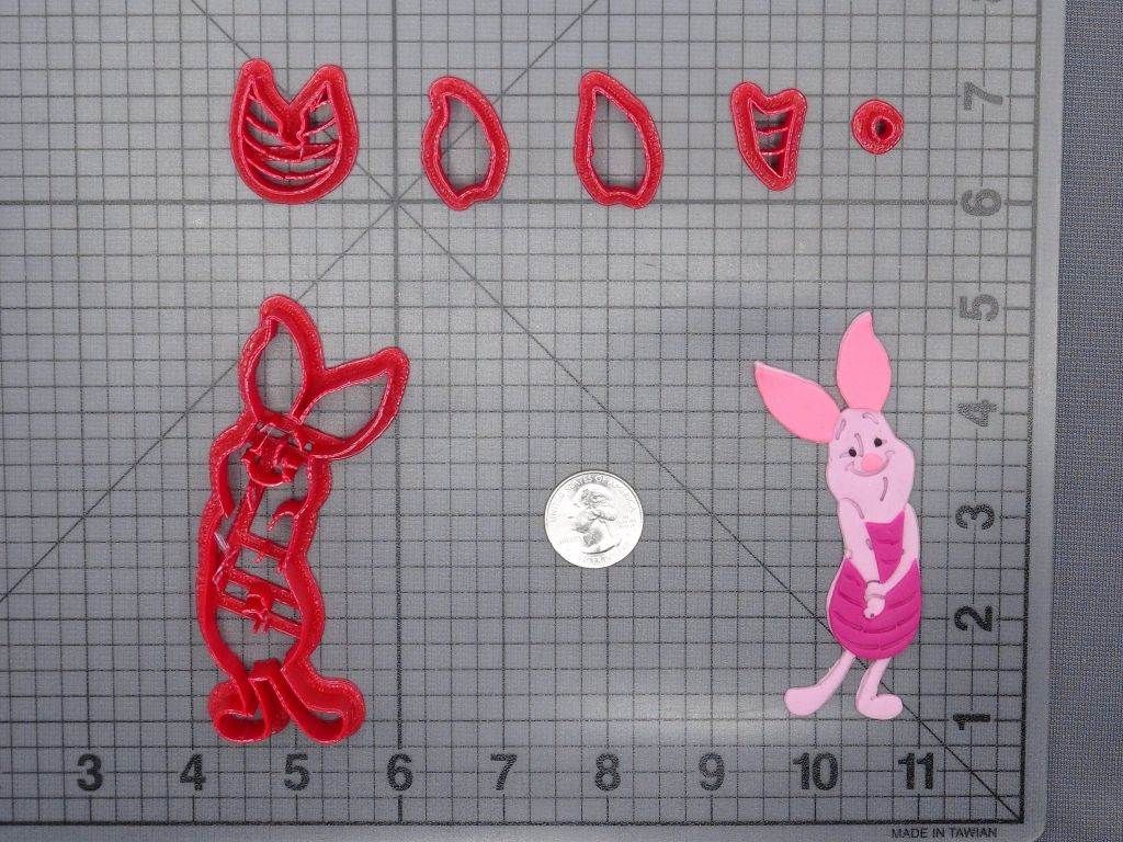 Winnie the Pooh - Piglet Body 266-F054 Cookie Cutter Set