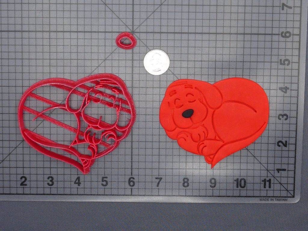 Clifford the Big Red Dog - Clifford Heart Body 266-F843 Cookie Cutter Set