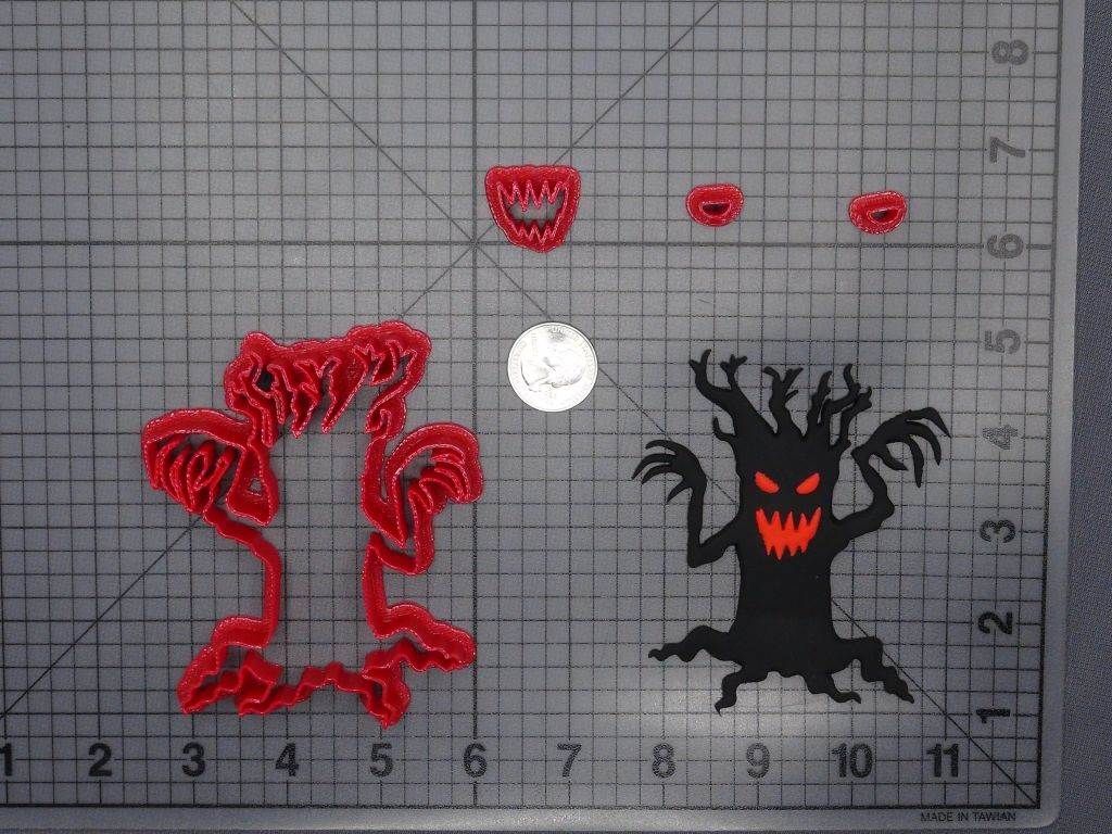 Halloween - Creepy Tree 266-F587 Cookie Cutter Set