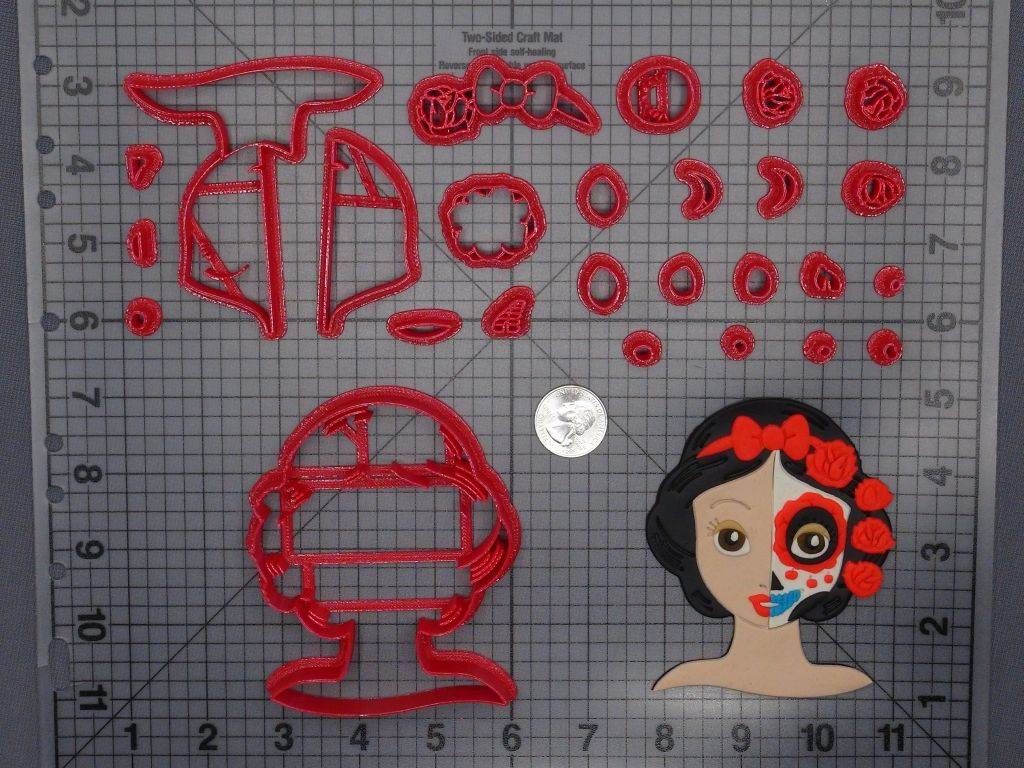 Snow White and the Seven Dwarfs - Snow White Sugar Skull Head 266-F662 Cookie Cutter Set