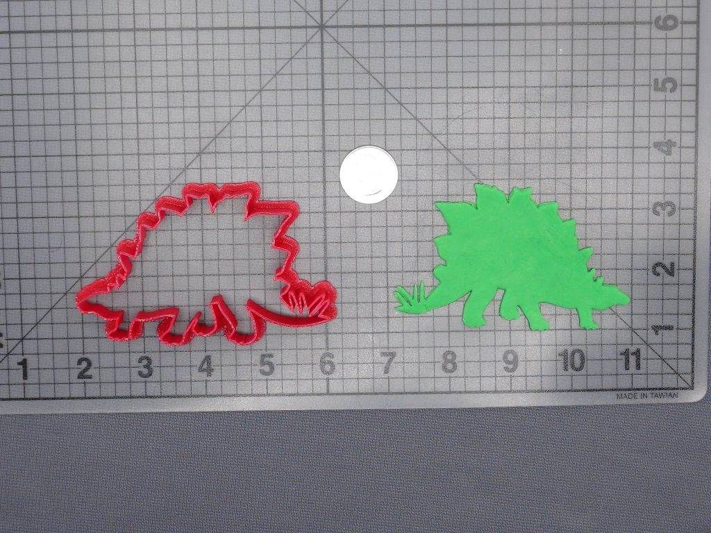 Stegosaurus Dinosaur 266-E909 Cookie Cutter Silhouette