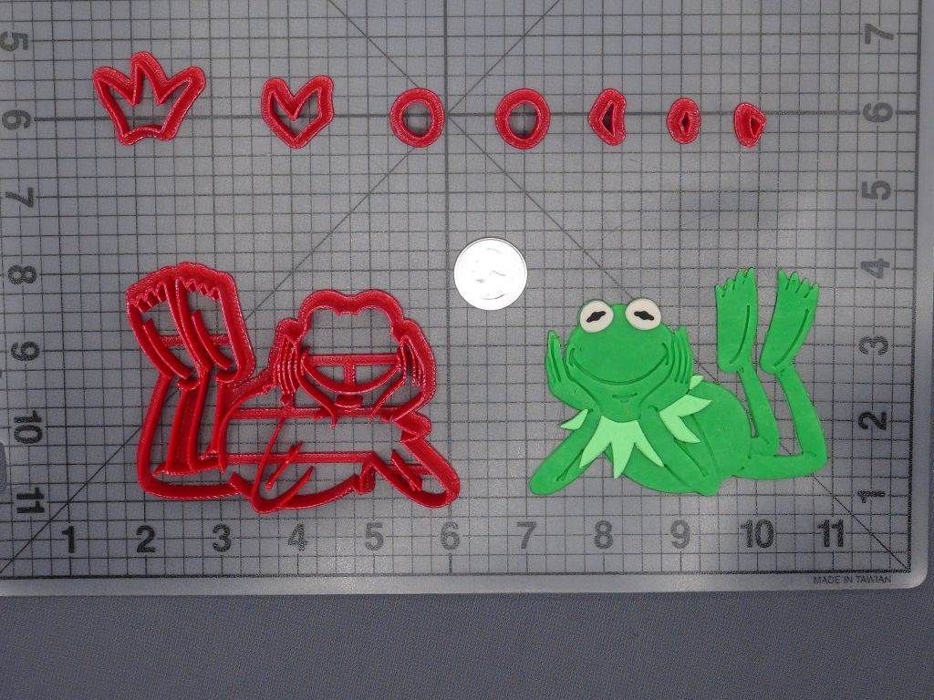 The Muppets - Kermit the Frog Body 266-F683 Cookie Cutter Set