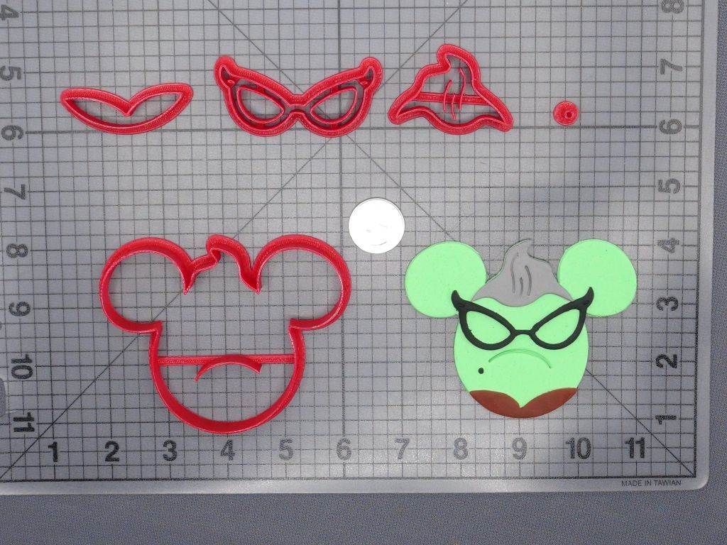 Disney Ears - Monsters Inc - Roz 266-G039 Cookie Cutter Set