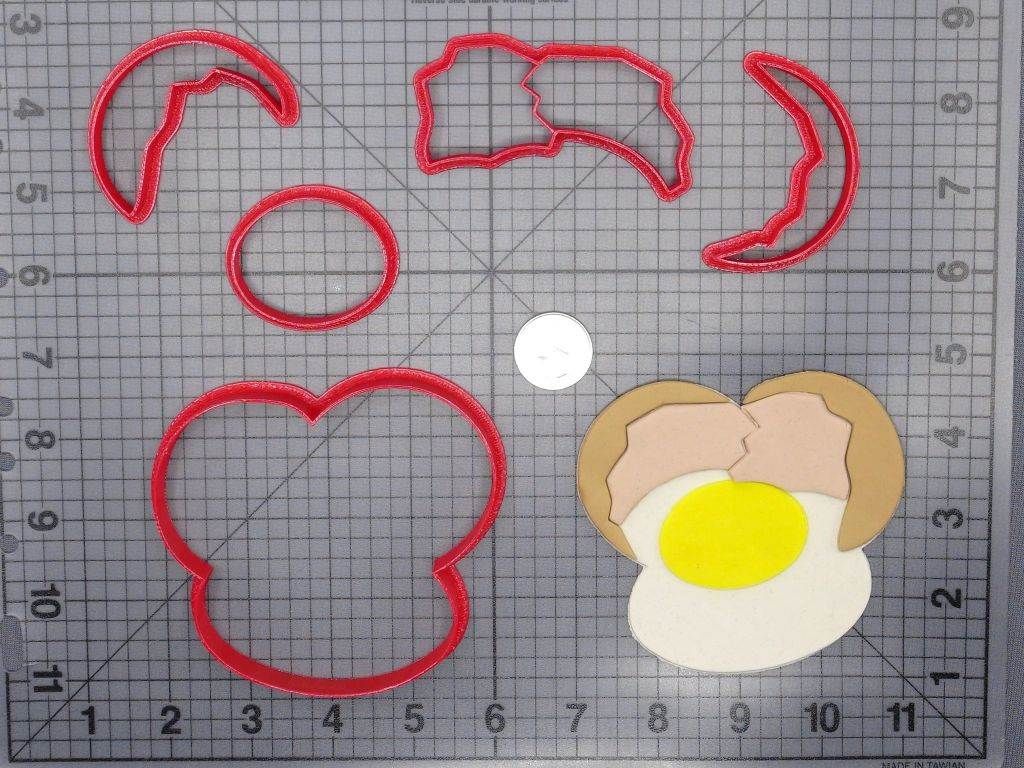 Egg Cracked 266-F989 Cookie Cutter Set