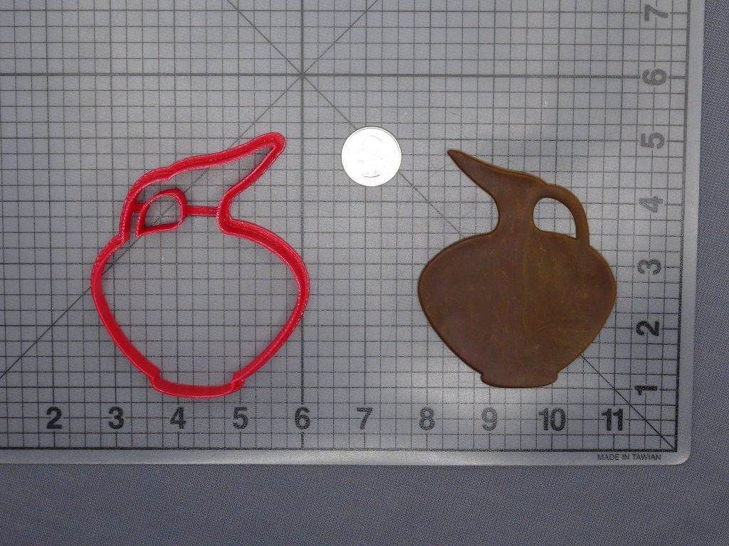 Pitcher Pottery 266-F941 Cookie Cutter
