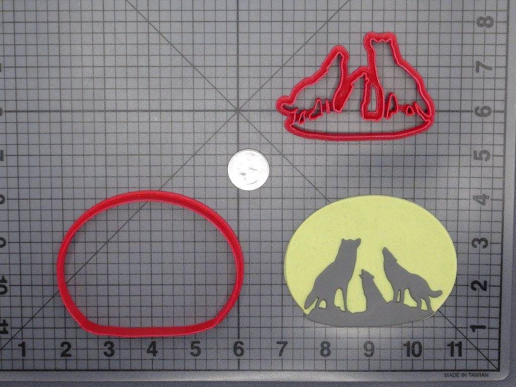Wolf Pack with Moon 266-F953 Cookie Cutter Set