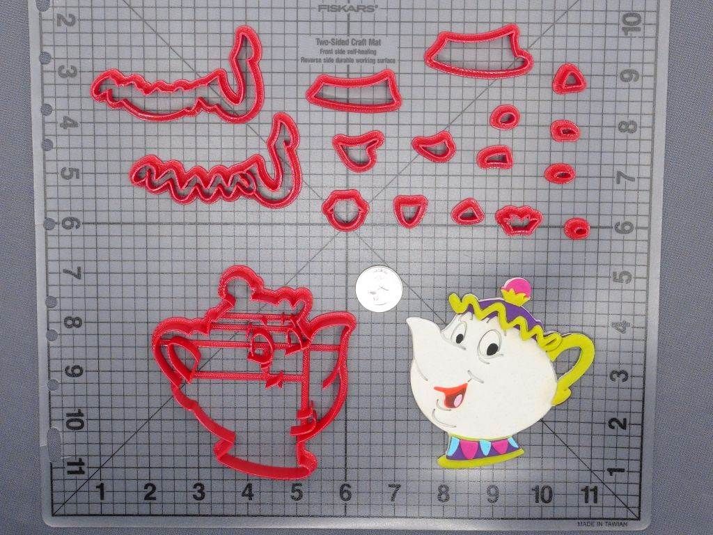 Beauty and the Beast - Mrs Potts 266-G123 Cookie Cutter Set