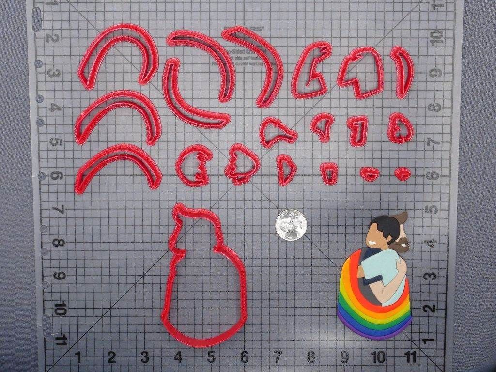 Couple Hugging 266-G135 Cookie Cutter Set