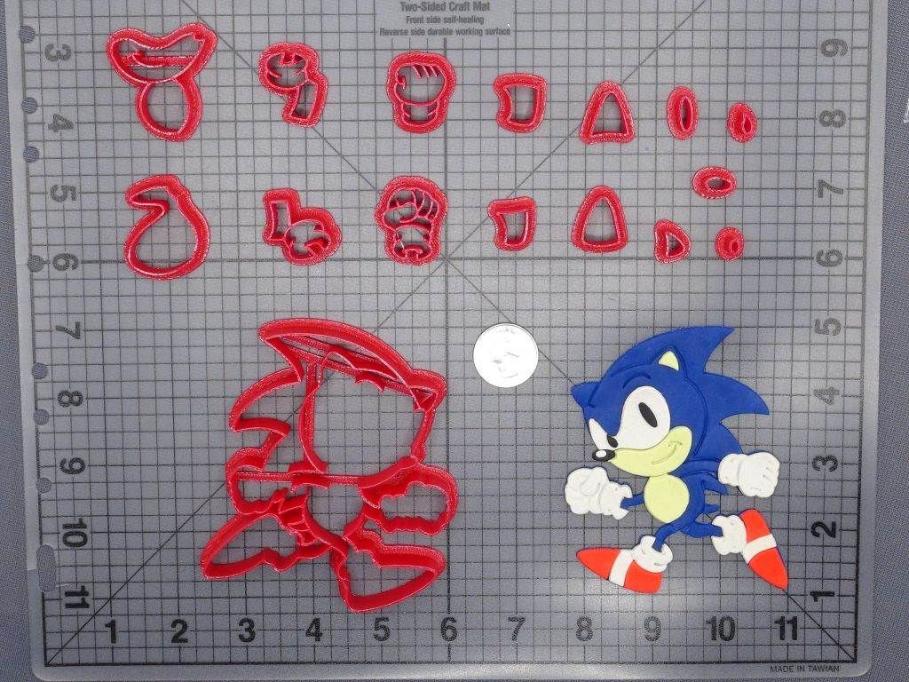 Sonic the Hedgehog Body 266-G092 Cookie Cutter Set