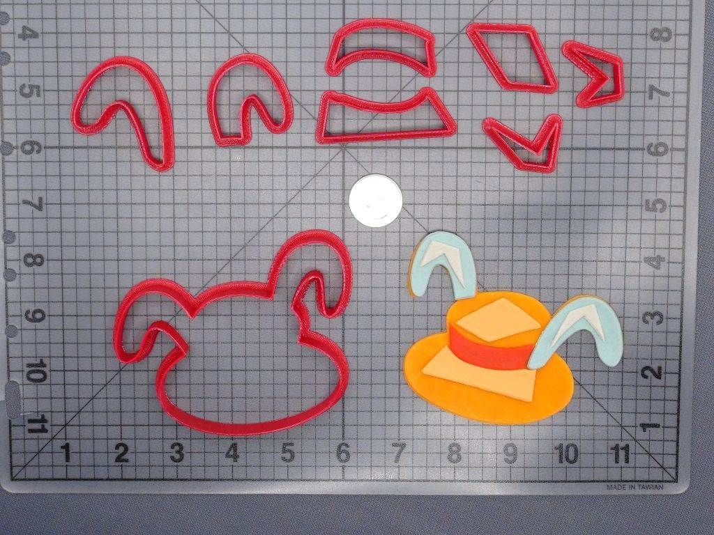 Bunny Gardening Hat 266-G424 Cookie Cutter Set