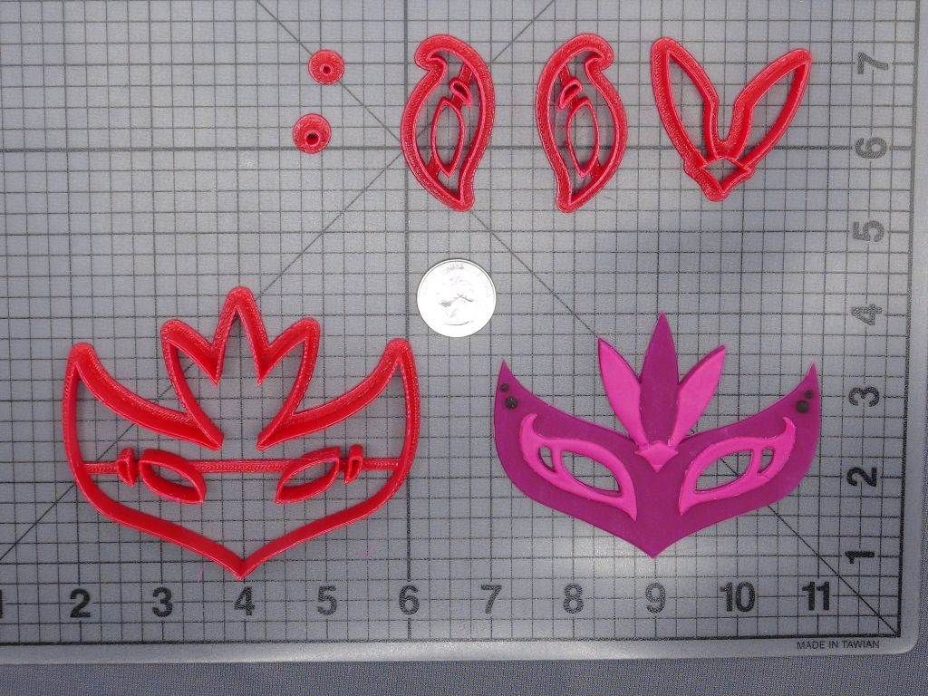 Masquerade Mask 266-G275 Cookie Cutter Set