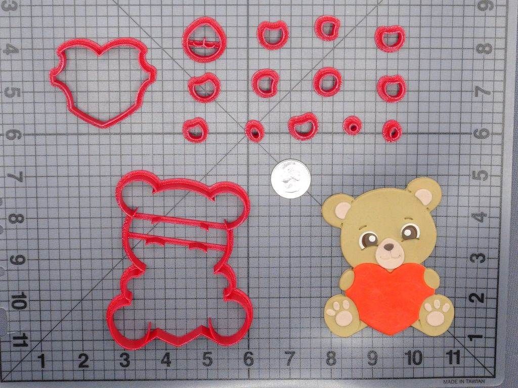 Teddy Bear with Heart 266-G451 Cookie Cutter Set