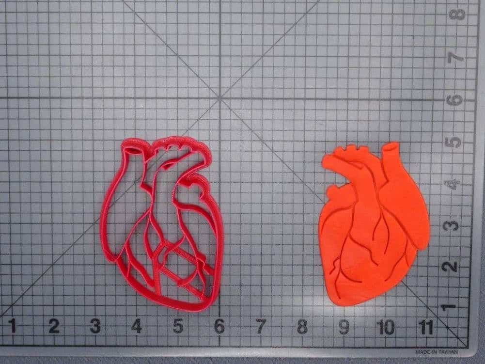 Anatomical Heart 266-G967 Cookie Cutter