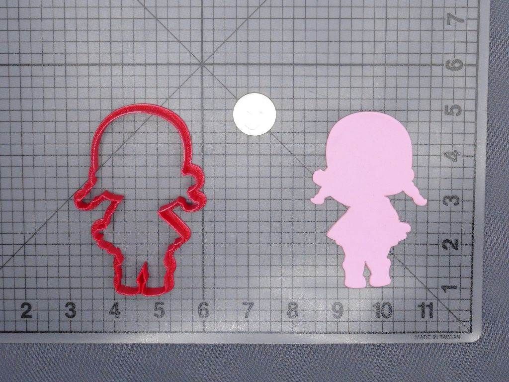 LOL Surprise Dolls - Super BB Body 266-G327 Cookie Cutter Silhouette