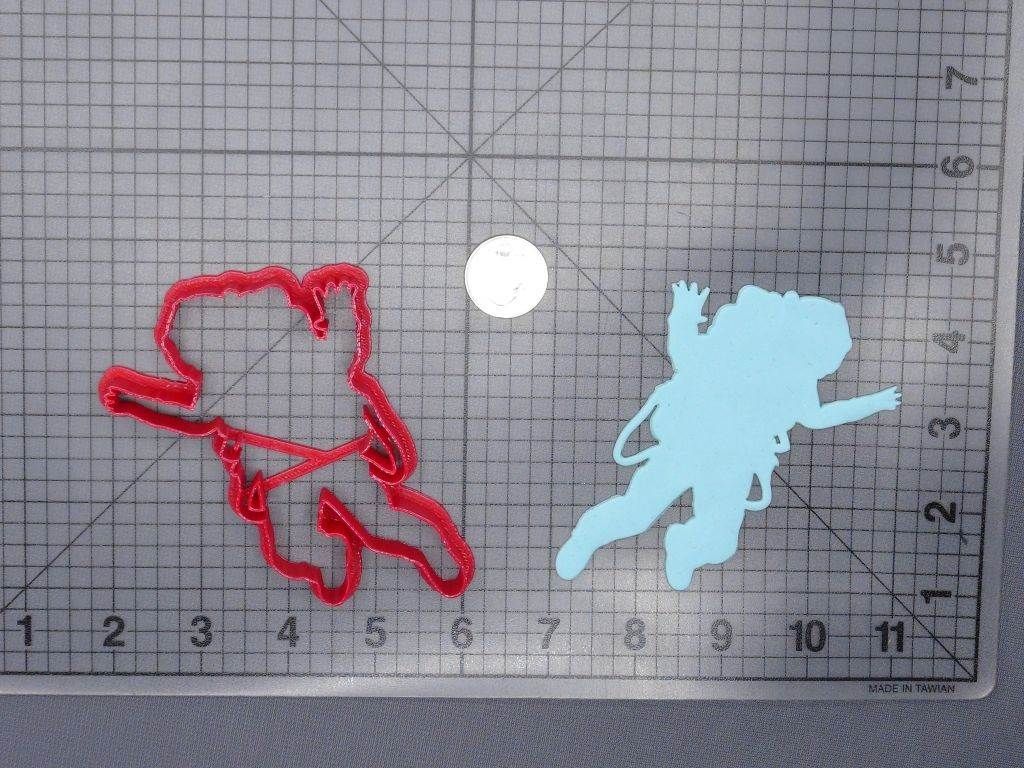 Astronaut Floating 266-G428 Cookie Cutter