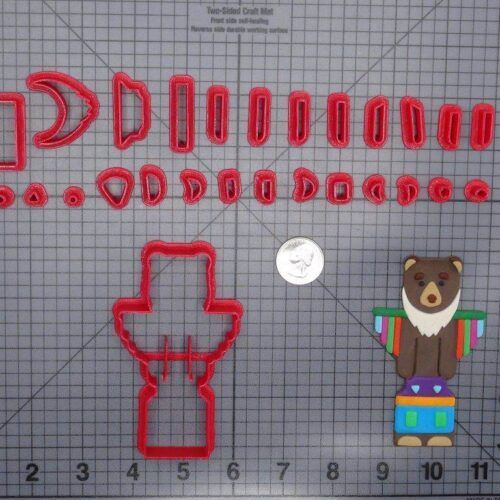 Bear Totem 266-G598 Cookie Cutter Set