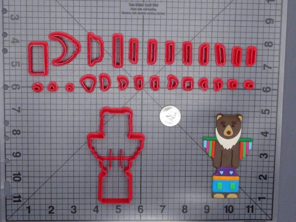 Bear Totem 266-G598 Cookie Cutter Set