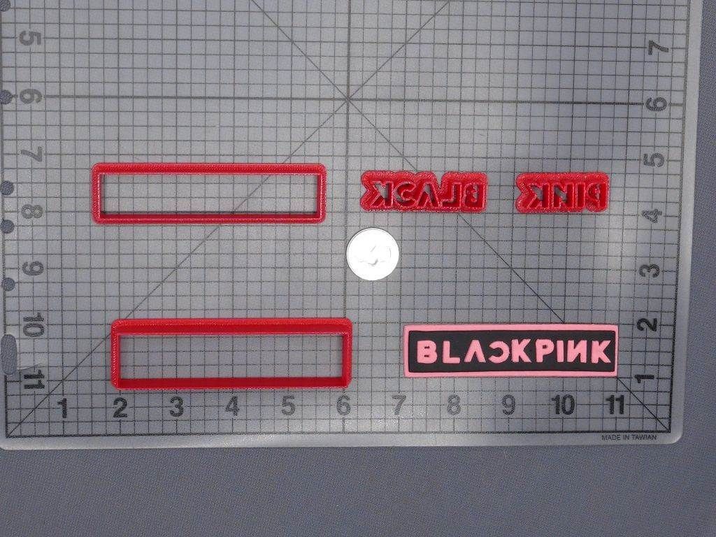 BlackPink Logo 266-G581 Cookie Cutter Set