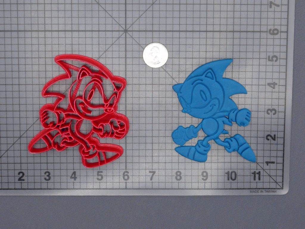 Sonic the Hedgehog Body 266-G782 Cookie Cutter