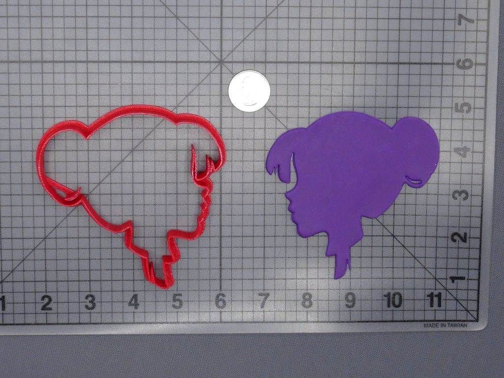 Dragon Ball Z - Chi Chi Head 266-G886 Cookie Cutter