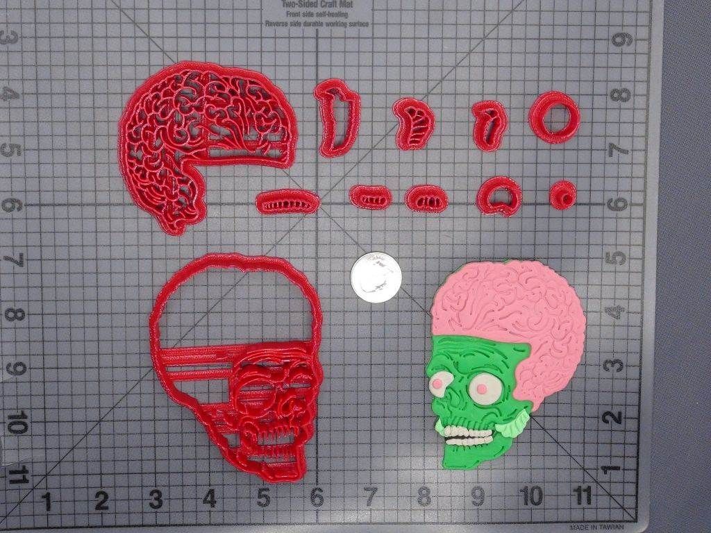 Mars Attacks - Alien Head 266-F362 Cookie Cutter Set