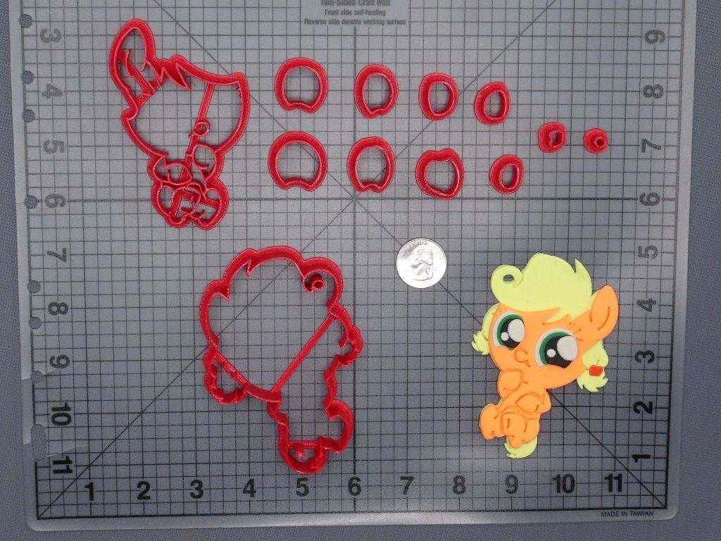 My Little Pony - Applejack Baby Body 266-G340 Cookie Cutter Set