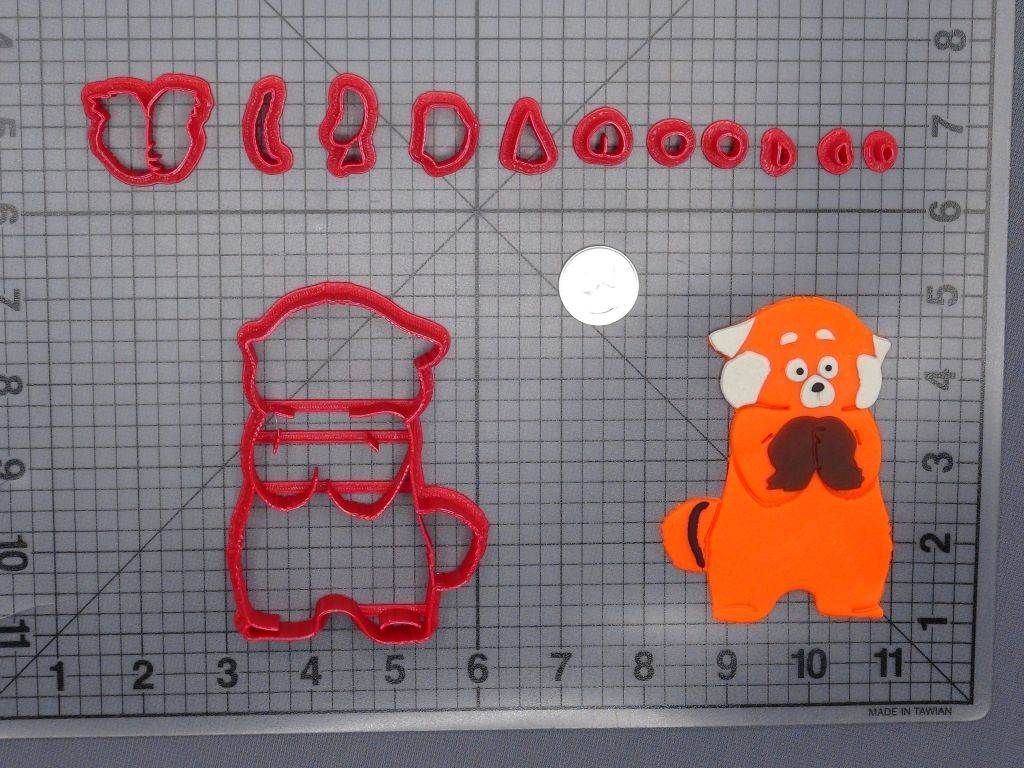 Turning Red - Red Panda Body 266-H111 Cookie Cutter Set