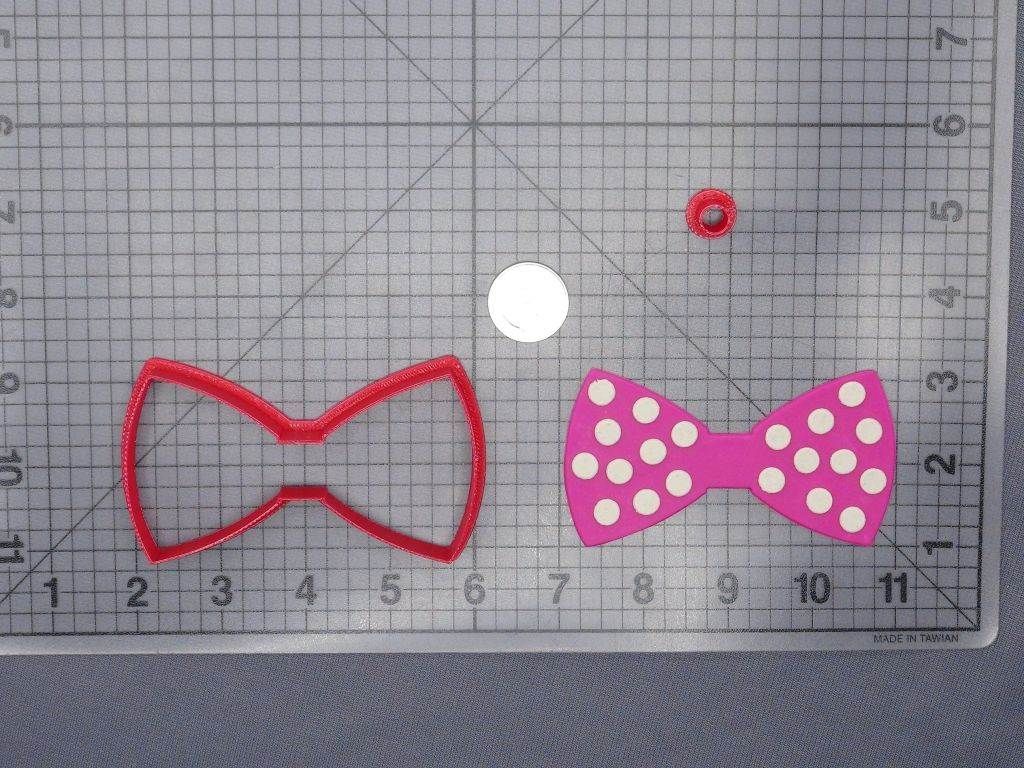 Bow Tie - Polka Dot 266-F034 Cookie Cutter Set
