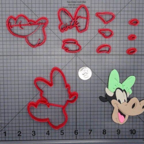 Clarabelle Cow Head 266-G895 Cookie Cutter Set