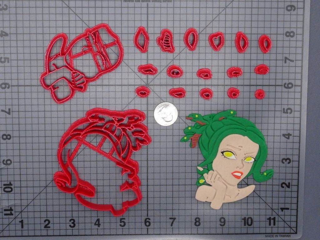 Medusa Snake Head 266-E450 Cookie Cutter Set