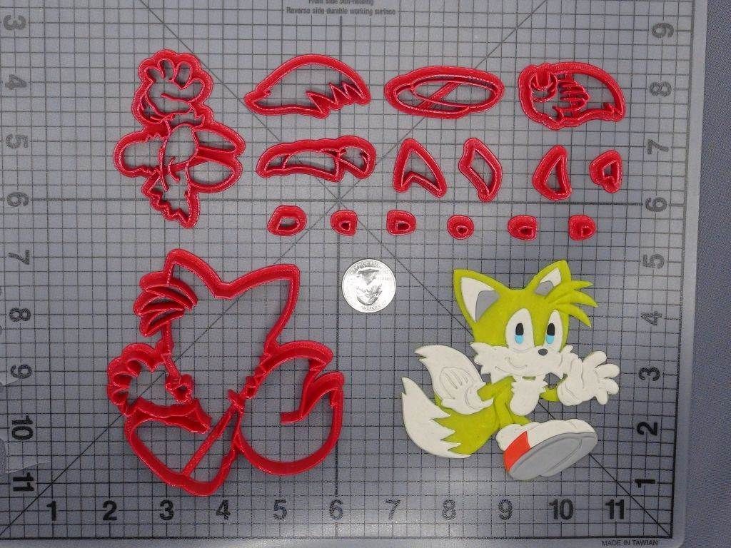 Sonic the Hedgehog - Tails Body 266-H186 Cookie Cutter Set