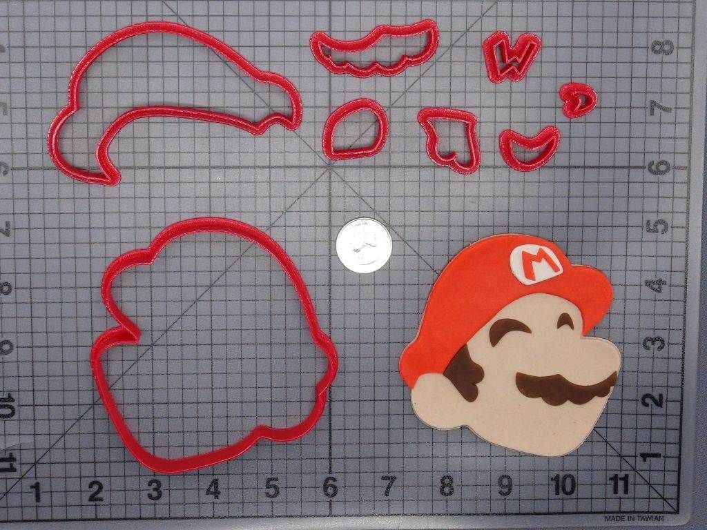 Super Mario - Mario Head 266-G931 Cookie Cutter Set