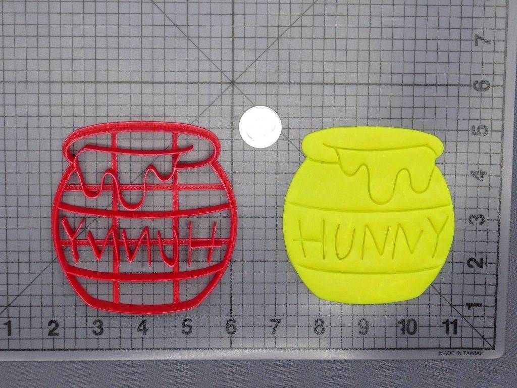 Winnie the Pooh - Hunny Pot 266-G953 Cookie Cutter