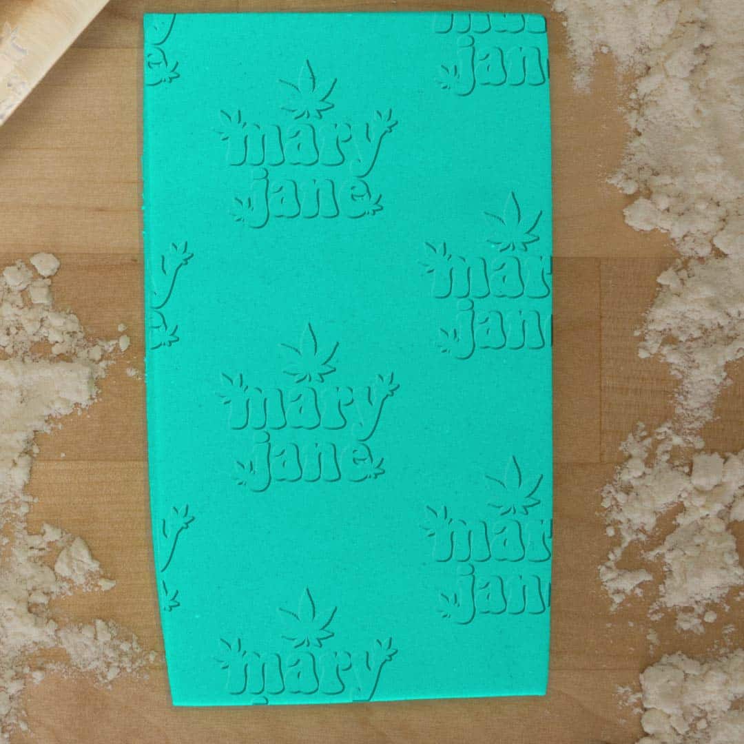 Mary Jane 765-779 Rolling Pin 1in (1)