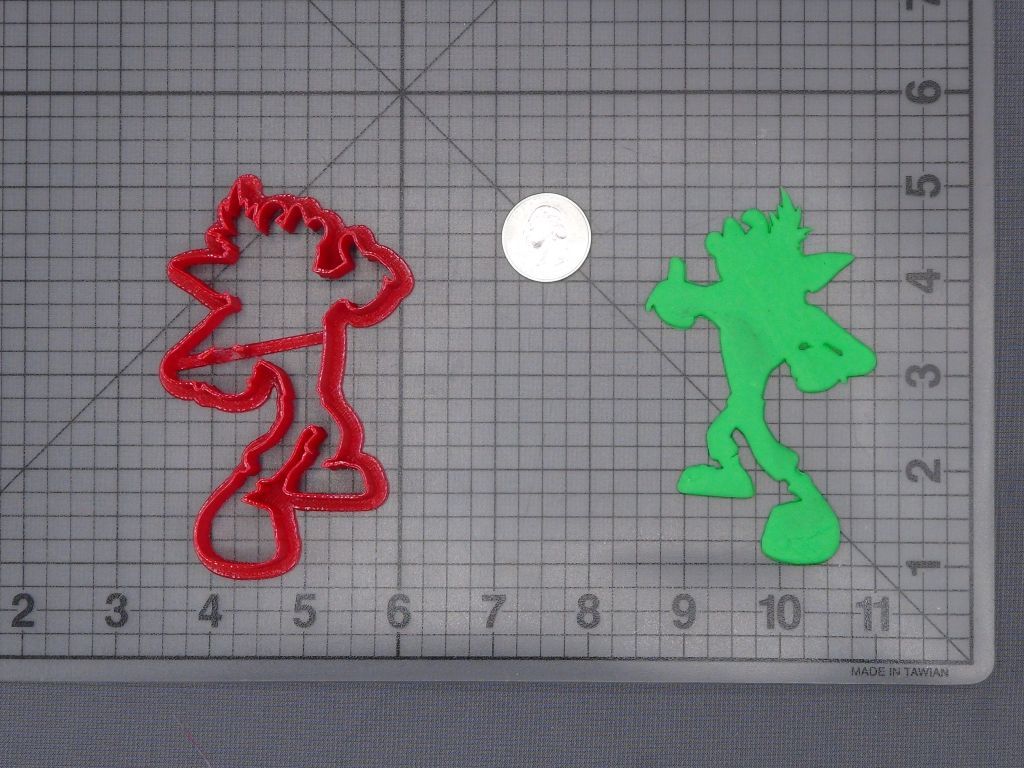 Crash Bandicoot Body 266-H319 Cookie Cutter Silhouette