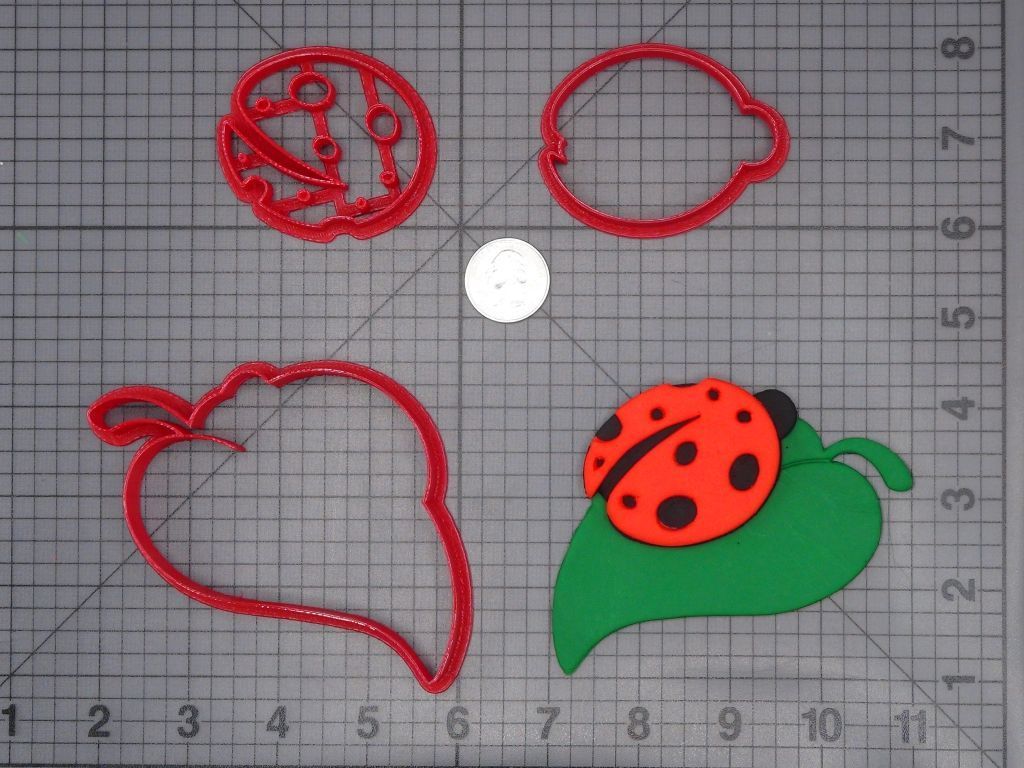Ladybug on Leaf 266-H236 Cookie Cutter Set
