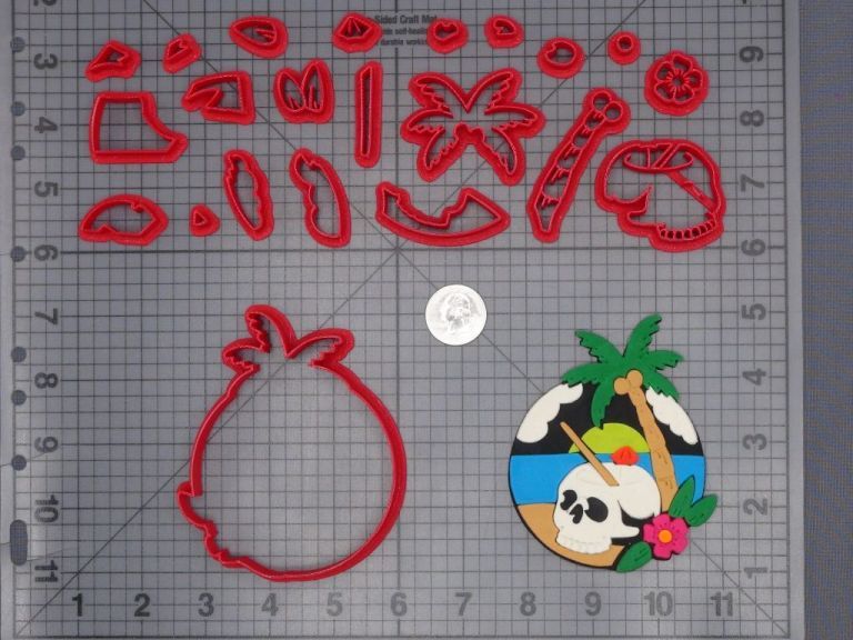 Skull On The Beach 266-H024 Cookie Cutter Set