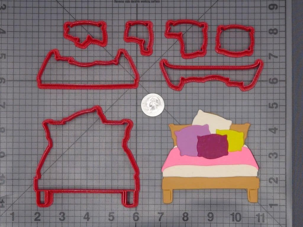 Bed with Pillows 266-H018 Cookie Cutter Set