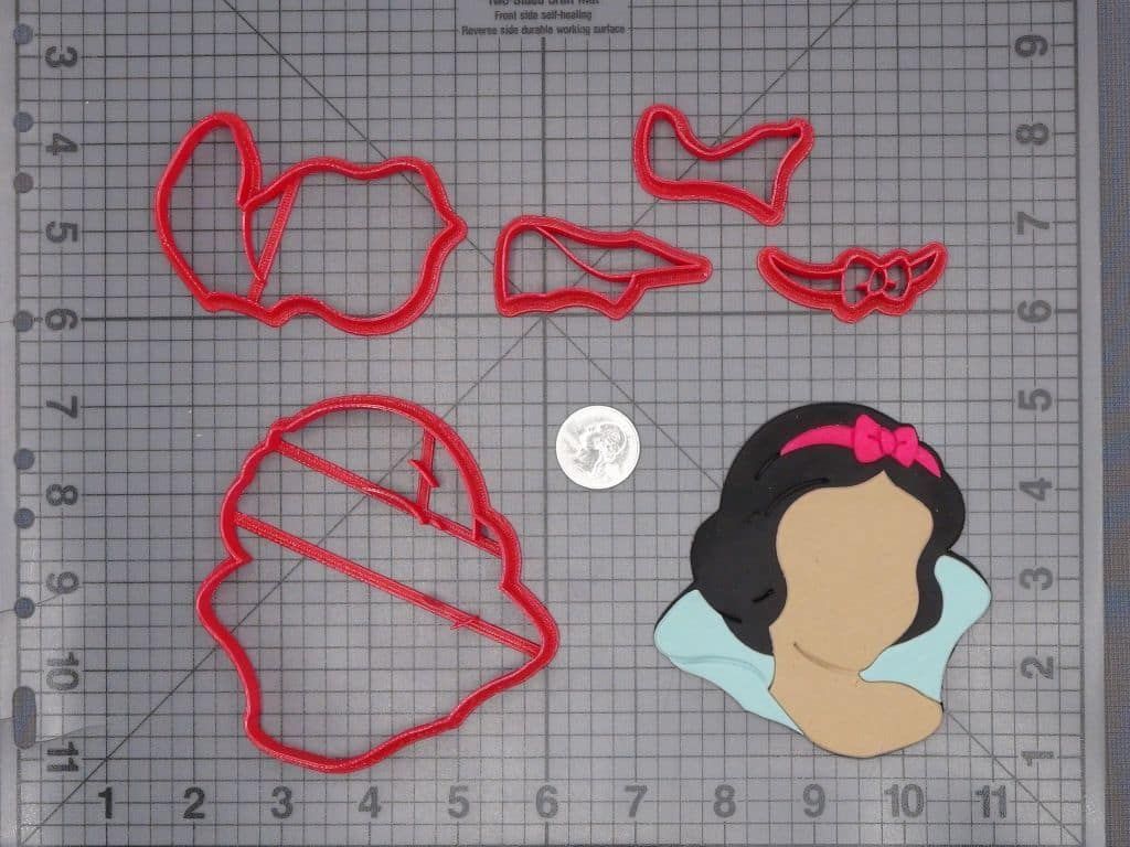 Snow White and the Seven Dwarfs - Snow White Head 266-H851 Cookie Cutter Set