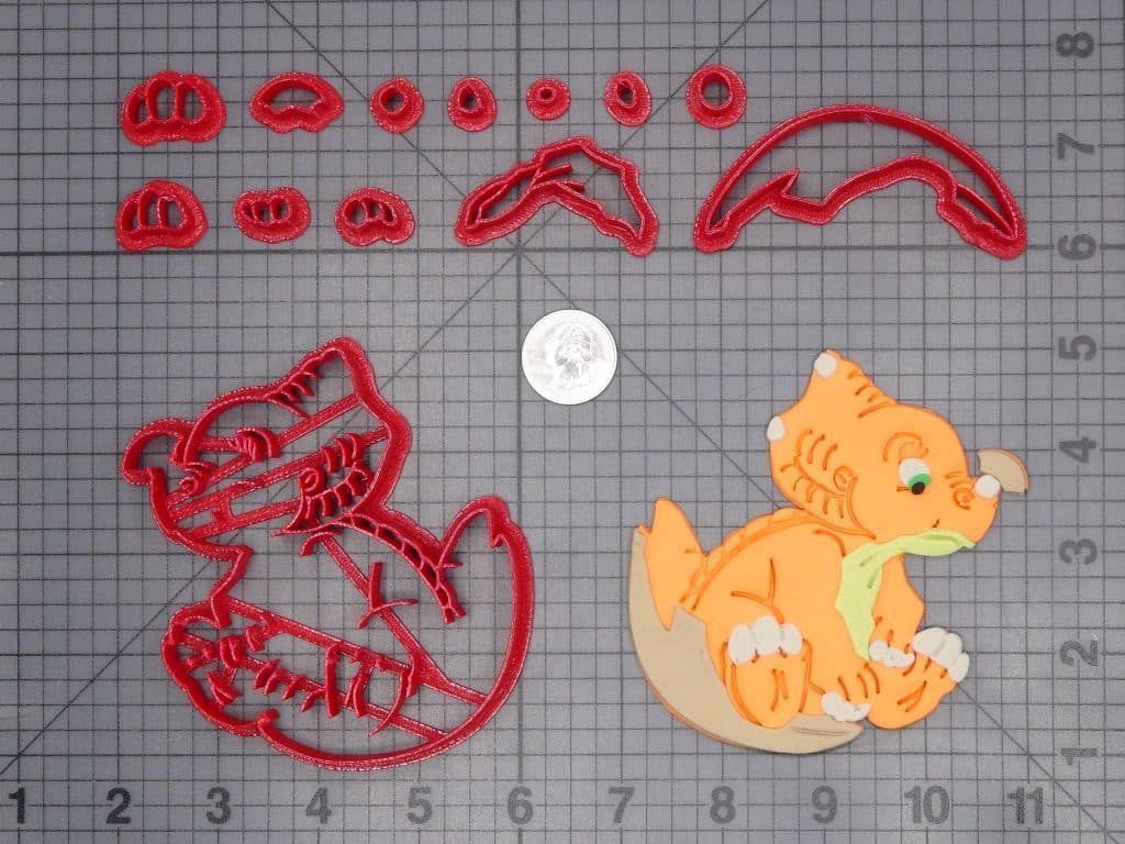 The Land Before Time - Cera Tricertops Dinosaur in Egg 266-H202 Cookie Cutter Set