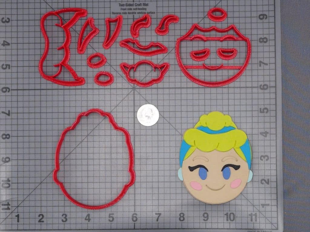 Disney Emoji - Cinderella Head 266-G858 Cookie Cutter Set