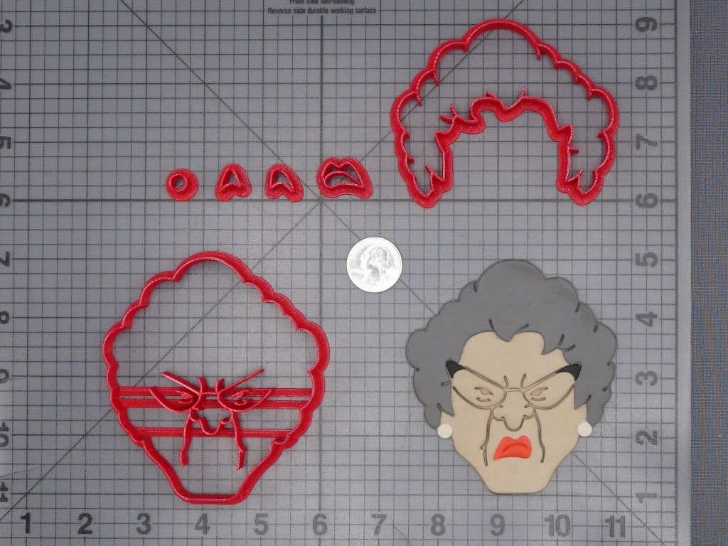 Recess - Miss Finster Head 266-J058 Cookie Cutter Set