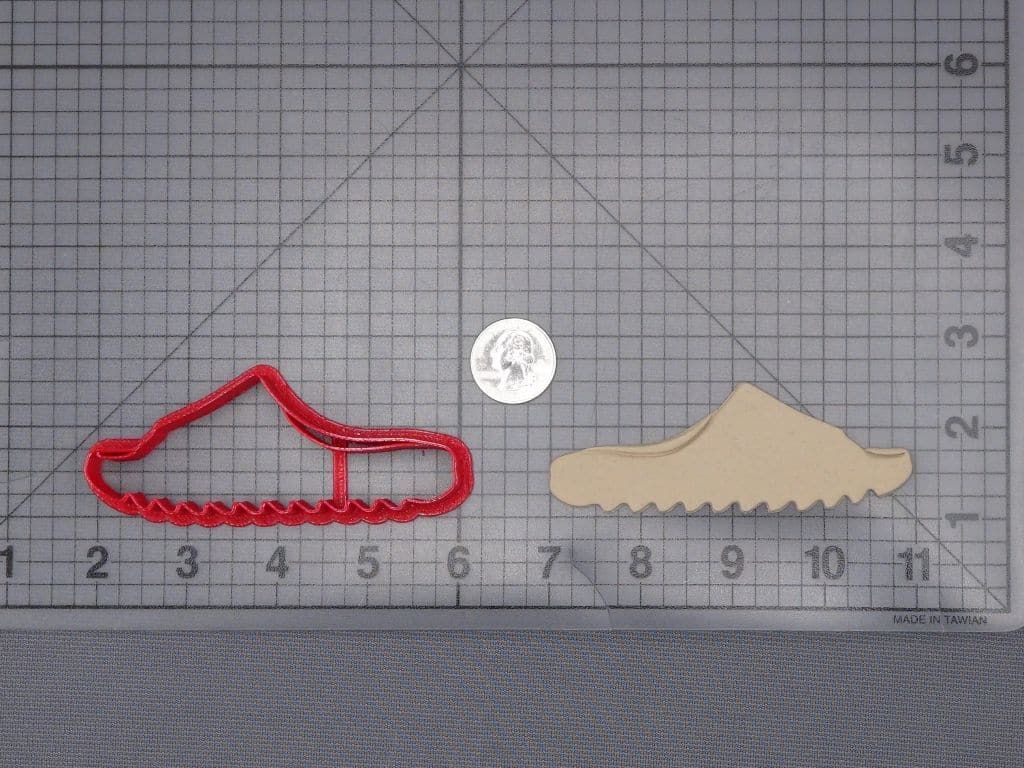 Yeezy Slide Sandal 266-J219 Cookie Cutter