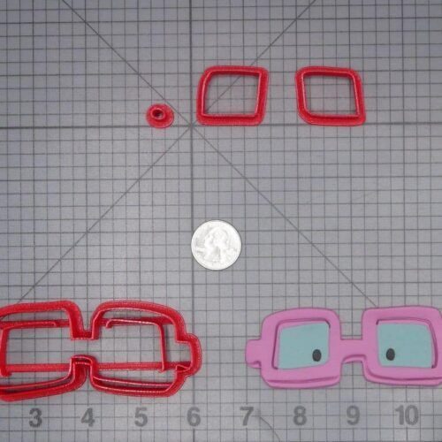 Rugrats - Chuckie Glasses 266-J559 Cookie Cutter Set