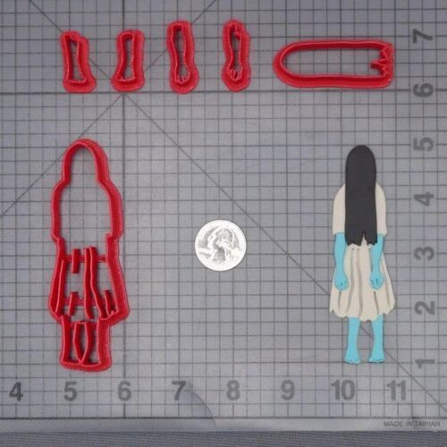 The Ring - Samara Morgan 266-J342 Cookie Cutter Set