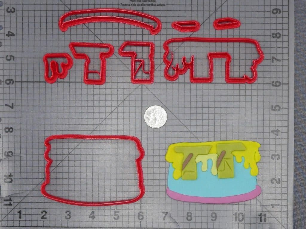 Disneyland - Winnie the Pooh - Honey Pot Ride 266-J610 Cookie Cutter Set