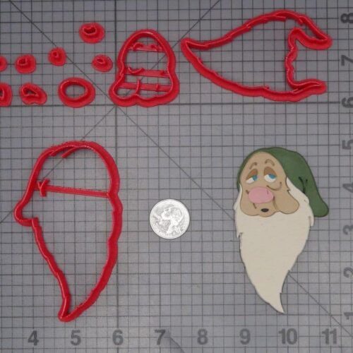 Snow White and Seven Dwarfs - Sleepy Head 266-K004 Cookie Cutter Set