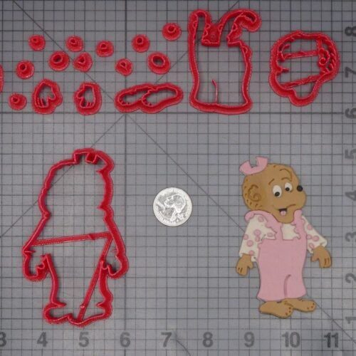 Berenstain Bear - Sister Body 266-K639 Cookie Cutter Set